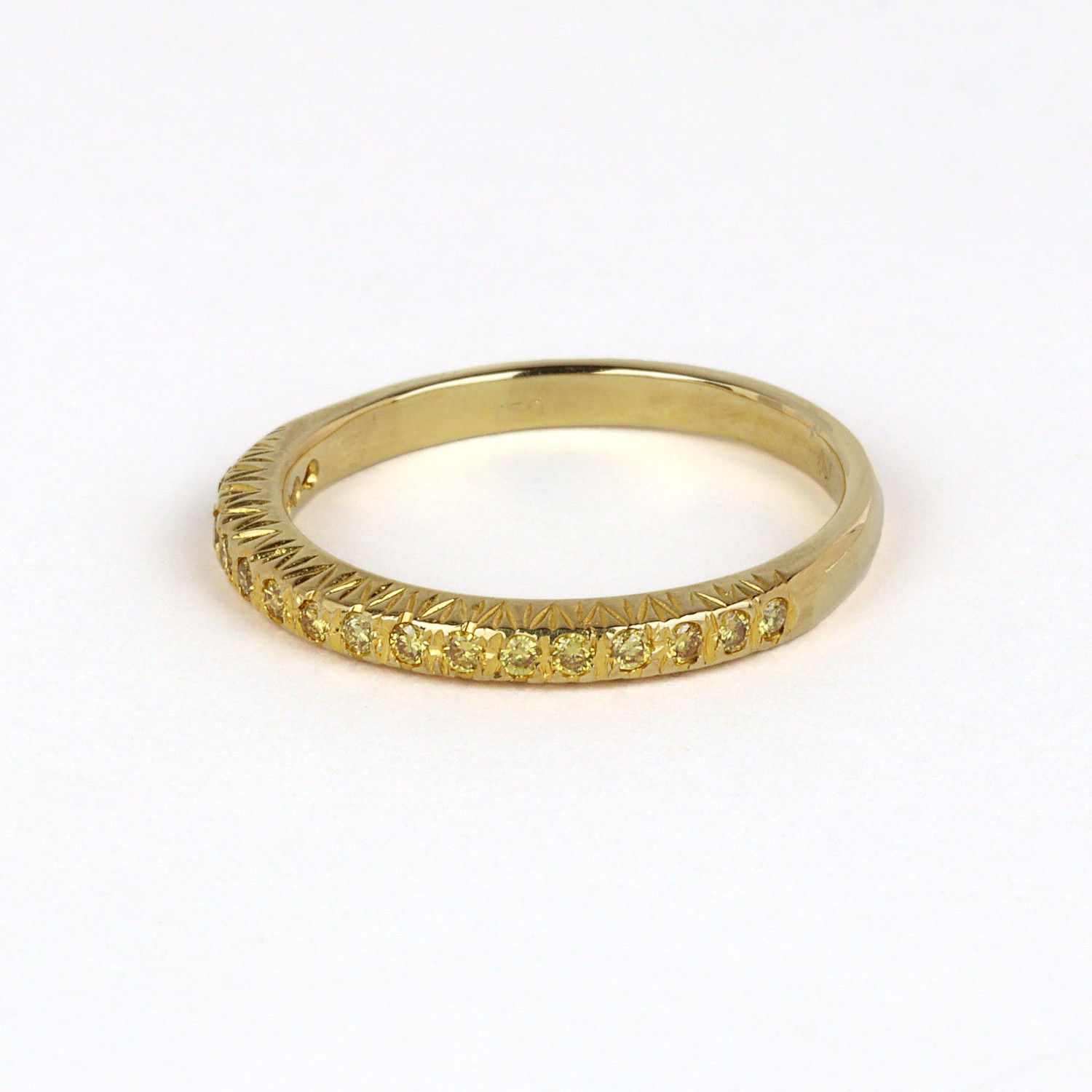 Gallery image of this Women’s 18k Yellow Gold Band Ring Yellow Diamonds