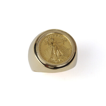 Featured image of this Men’s 14k Yellow Gold, 1/10 Oz American Eagle Coin Ring