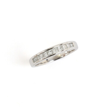 Featured image of this Women’s 14k White Gold Diamond Ring
