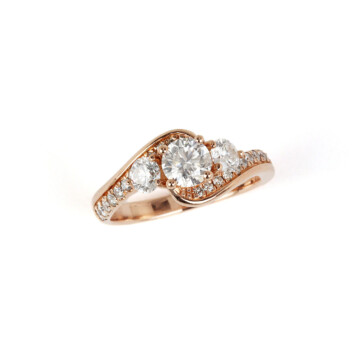 Featured image of this Women’s 14k Rose Gold Diamond Bridal Ring