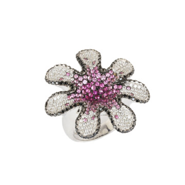 Featured image of this Women’s 18k White Gold, Diamond, Pink Sapphire Flower Ring