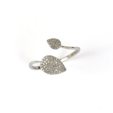 Featured image of this Women’s 14k White Gold Adjustable Diamond Ring