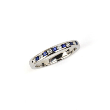 Featured image of this Women’s 14k White Gold Diamond, Sapphire Band Ring