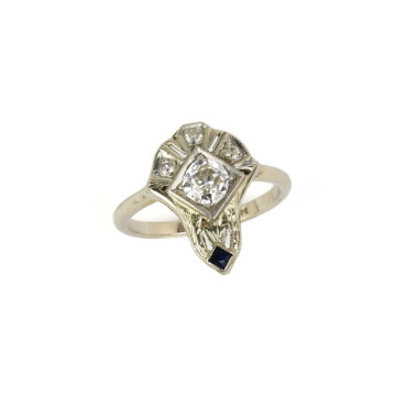 Featured image of this Vintage Women’s 14k White Gold Diamond, Sapphire Ring