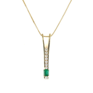 Featured image of this Women’s 14k Yellow Gold, Diamond, Emerald Pendant Necklace