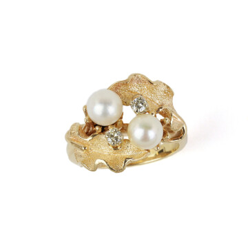 Featured image of this Women’s 14k Yellow Gold, Diamond, Cultured Pearl Ring