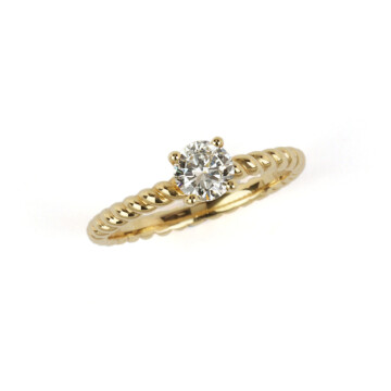 Featured image of this Women’s 14k Yellow Gold Diamond Solitaire Ring