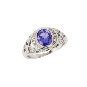 Featured image of this Women’s 18k White Gold Diamond, Tanzanite Ring