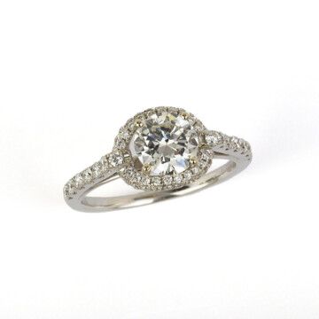 Featured image of this Women’s 14k White Gold Diamond Ring EGL Cert.