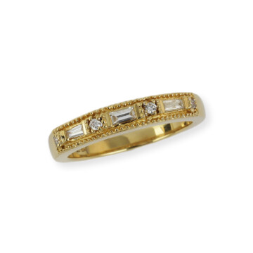 Featured image of this Women’s 18k Yellow Gold Diamond Band Ring