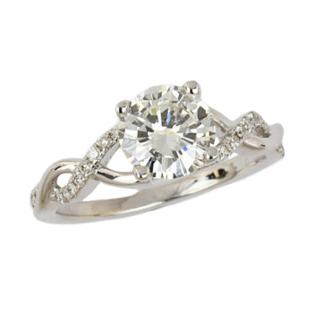 Featured image of this Women’s 14k White Gold GIA Certified Round Brilliant Cut Diamond Ring