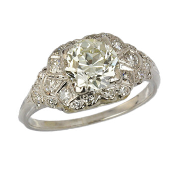 Featured image of this Women’s 14k White Gold Diamond Ring EGL Cert