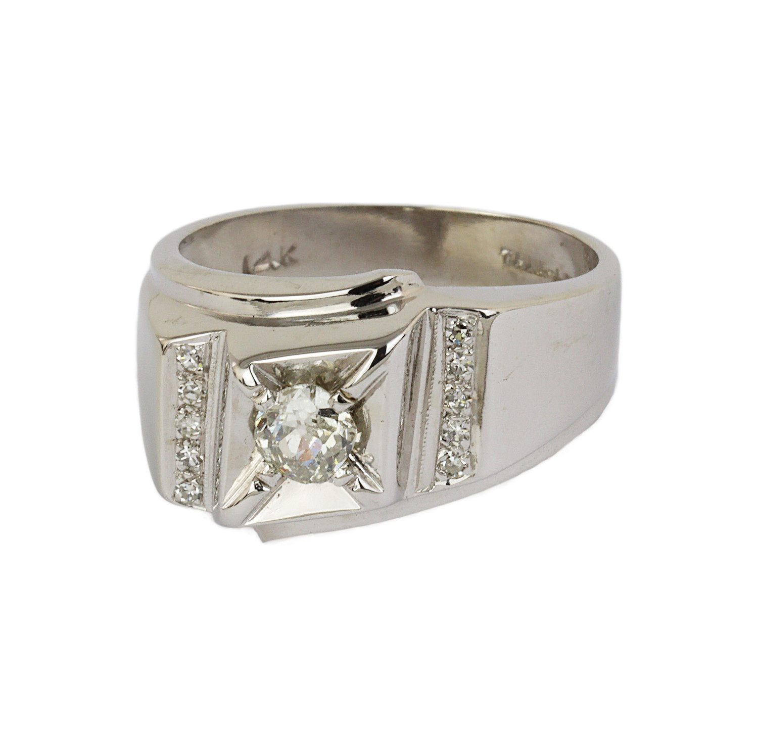 Gallery image of this Men’s 14k White Gold Diamond Ring