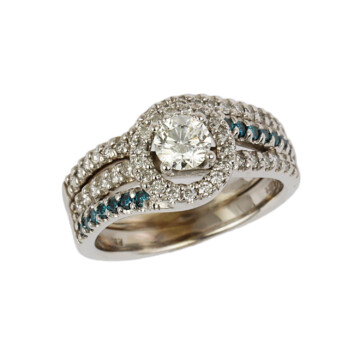 Featured image of this Women’s 14k White Gold Diamond Bridal Ring Set