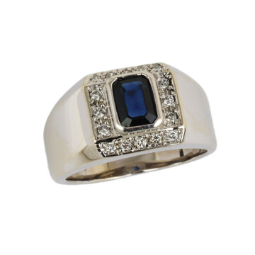 Featured image of this Men’s 14k White Gold Diamond, Sapphire Ring