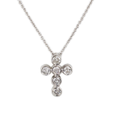Featured image of this Women’s 14k White Gold Diamond Cross Pendant Necklace