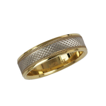 Featured image of this Men’s 14k Yellow Gold Band Ring