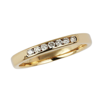Featured image of this Ladies 14k Yellow Gold Diamond Ring