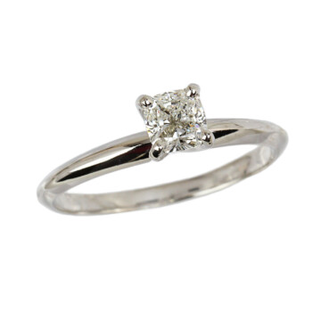 Featured image of this Women’s 14k White Gold Diamond Bridal Ring GIA Cert