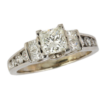 Featured image of this Women’s 14k White Gold Diamond Bridal Ring GIA Cert