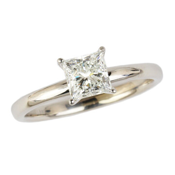 Featured image of this Women’s 14k White Gold Princess Cut Diamond Bridal Ring GIA Cert