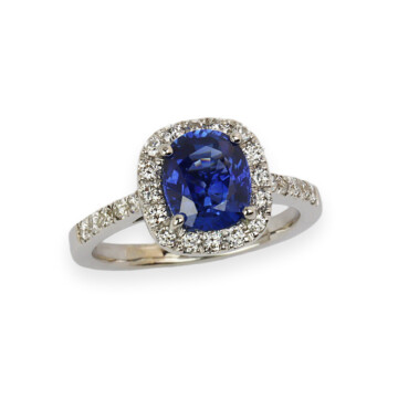 Featured image of this Women’s 18k White Gold Sapphire Ring GIA Cert