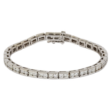 Featured image of this Women’s 14k White Gold Diamond Link Bracelet