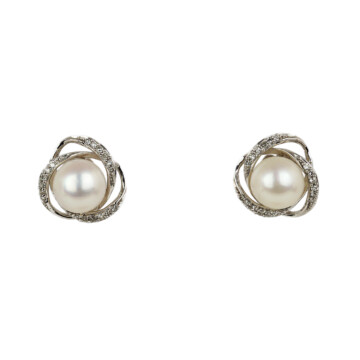 Featured image of this Women’s 14k White Gold Diamond, Pearl Stud Earrings