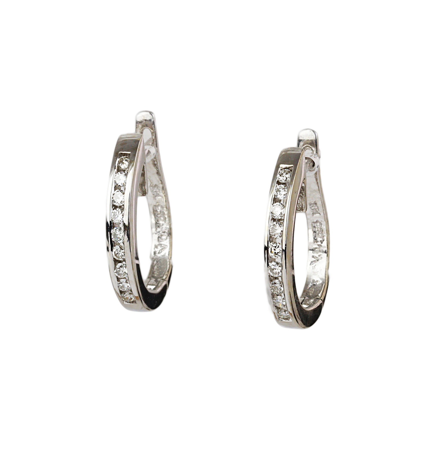 Featured image of this Women’s 14k White Gold Diamond Hoop Earrings