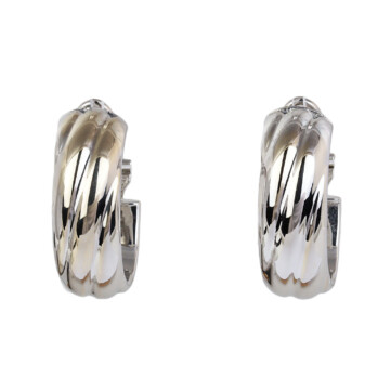 Featured image of this Women’s 18k White Gold Hoop Earrings