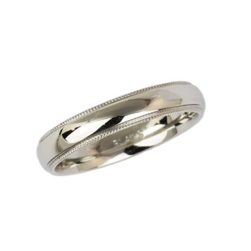 Featured image of this Men’s Platinum Band Ring