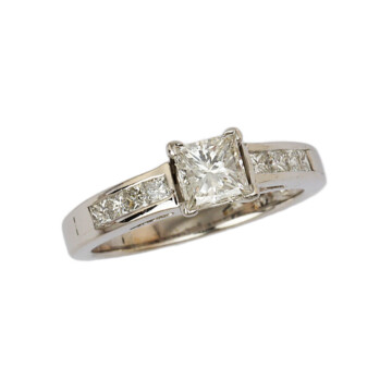 Featured image of this Women’s 14k White Gold Diamond Bridal Ring EGL Cert.
