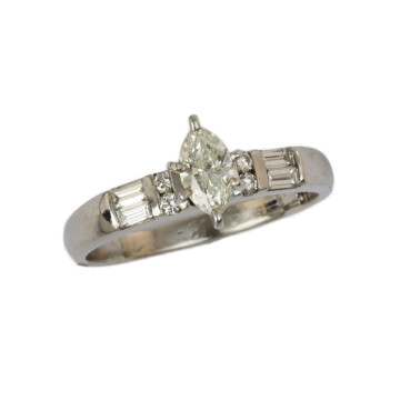 Featured image of this Women’s Platinum Diamond Bridal Ring EGL Cert.