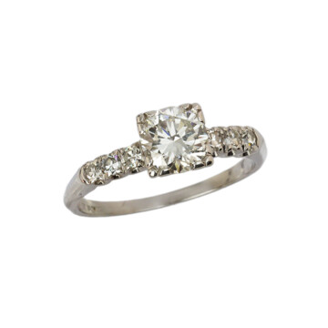 Featured image of this Women’s Platinum Diamond Bridal Ring EGL Cert.