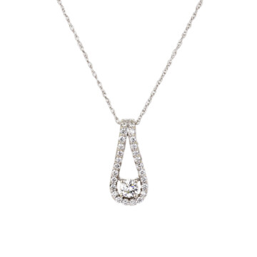 Featured image of this Women’s 14k White Gold Diamond Necklace
