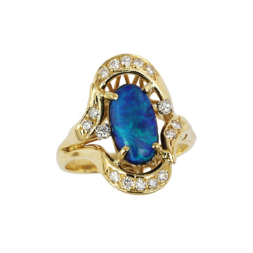 Featured image of this Women’s 18k Yellow Gold Diamond, Opal Ring