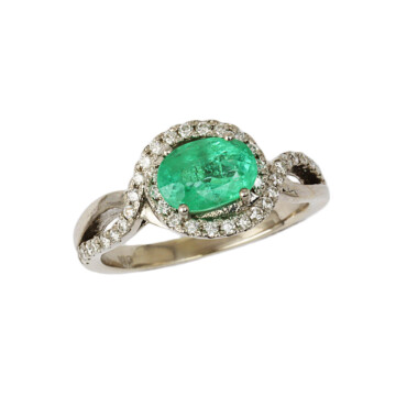 Featured image of this Women’s 18k White Gold Diamond, Emerald Ring