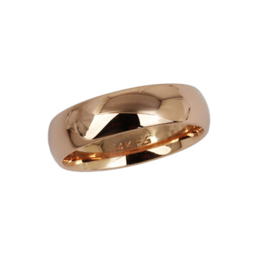 Featured image of this Men’s 14k Rose Gold Band Ring