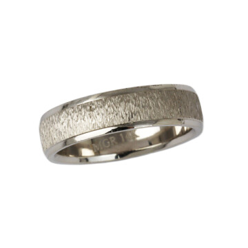 Featured image of this Women’s 14k White Gold Band Ring