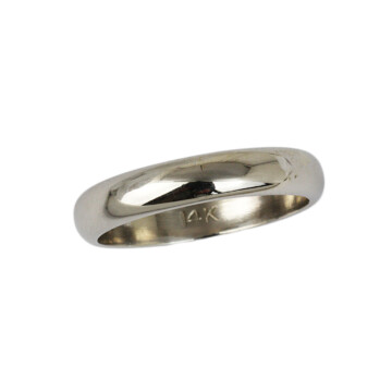 Featured image of this Women’s 14k White Gold Band Ring