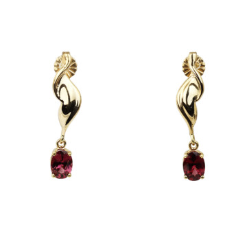 Featured image of this Women’s 14k Yellow Gold, Rhodolite Garnet Stud Earrings