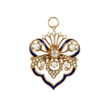Featured image of this Women’s 14k Yellow Gold Diamond, Pearl Brooch