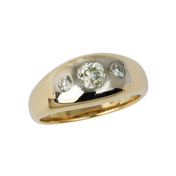 Featured image of this Men’s 14k Yellow Gold Diamond Ring