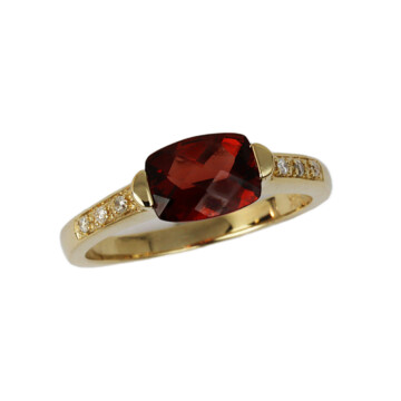 Featured image of this Women’s 14k Yellow Gold Diamond, Garnet Ring