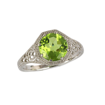 Featured image of this Women’s 14k White Gold Peridot Ring