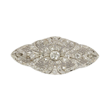 Featured image of this Vintage Women’s 18k White Gold Diamond Brooch