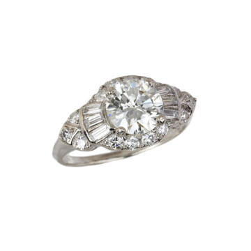 Featured image of this Women’s Platinum Diamond Ring EGL Cert