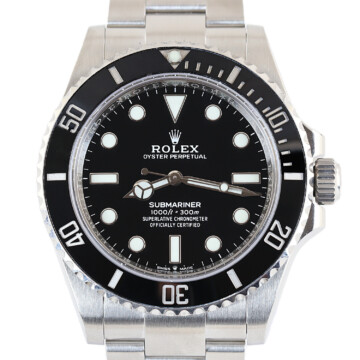 Featured image of this Stainless Steel Submariner Rolex Wristwatch – 40mm Case