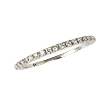 Featured image of this Women’s Platinum Diamond Band Ring