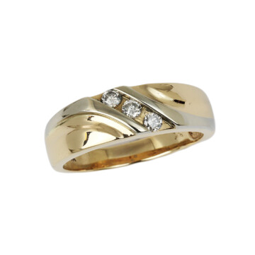 Featured image of this Men’s 14k Yellow Gold Diamond Band Ring